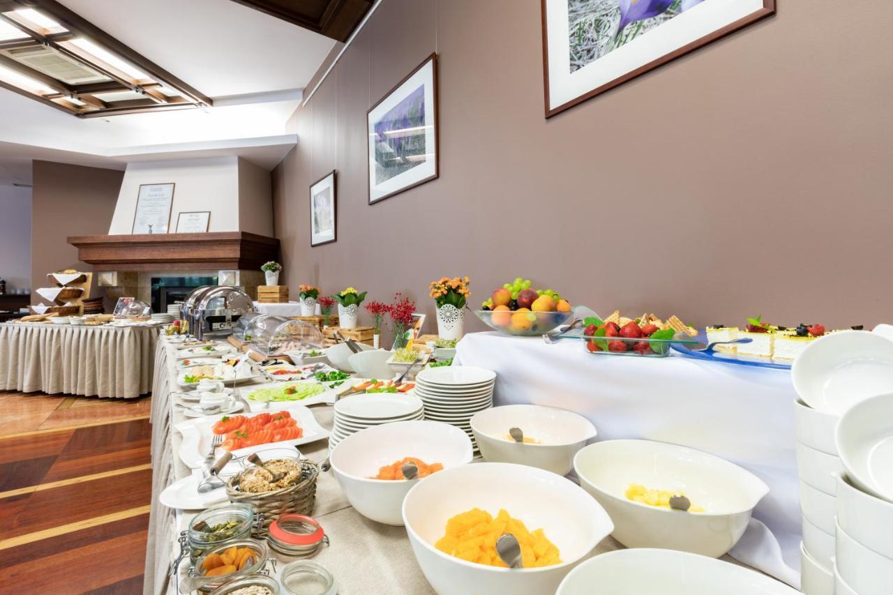 Hotel Crocus Zakopane Extérieur photo
