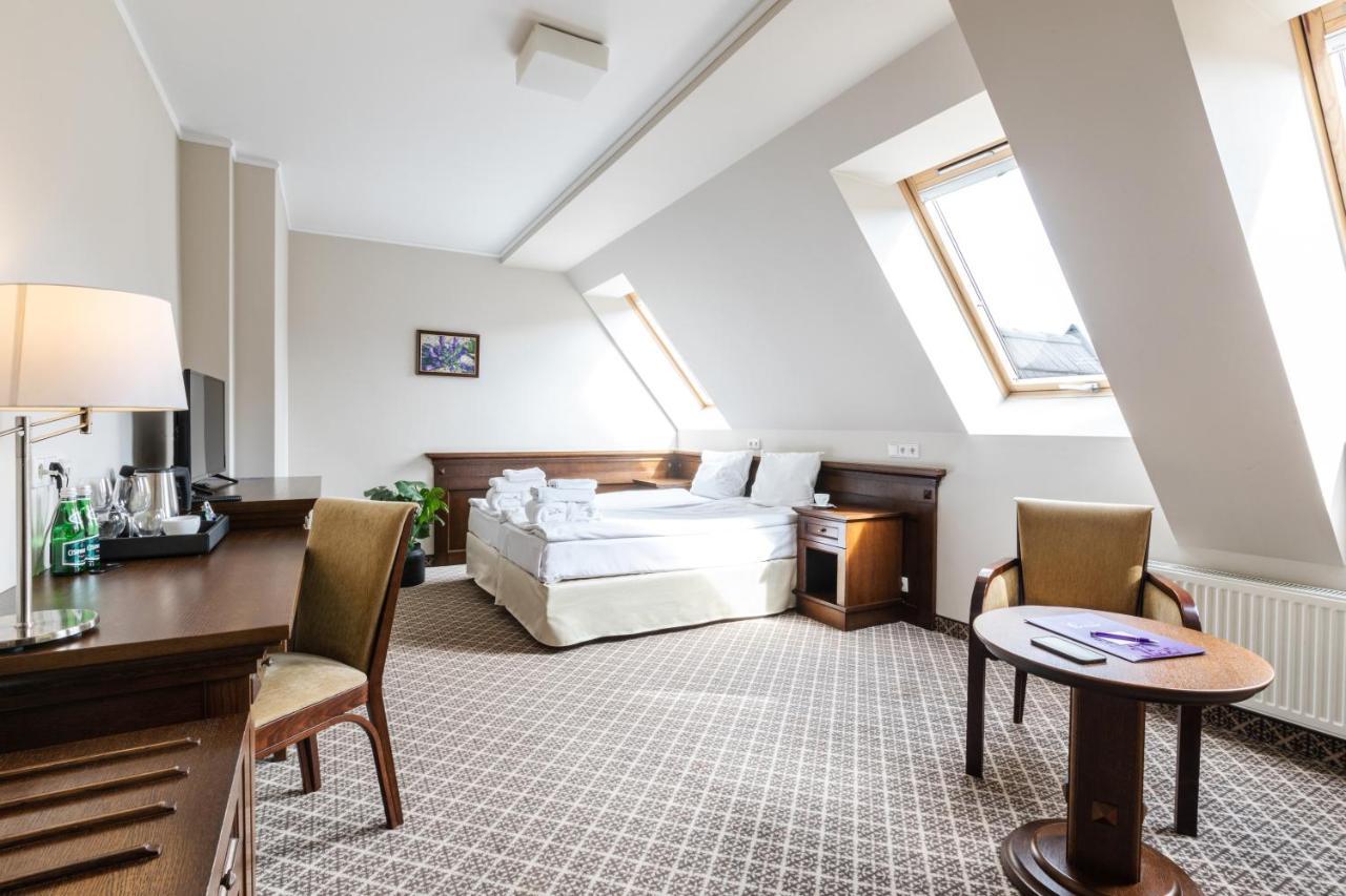 Hotel Crocus Zakopane Extérieur photo