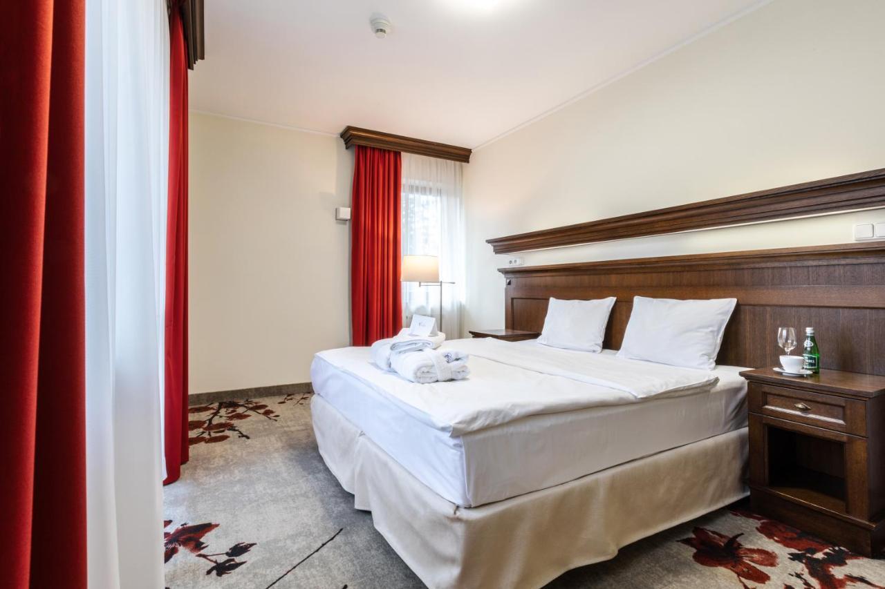 Hotel Crocus Zakopane Extérieur photo