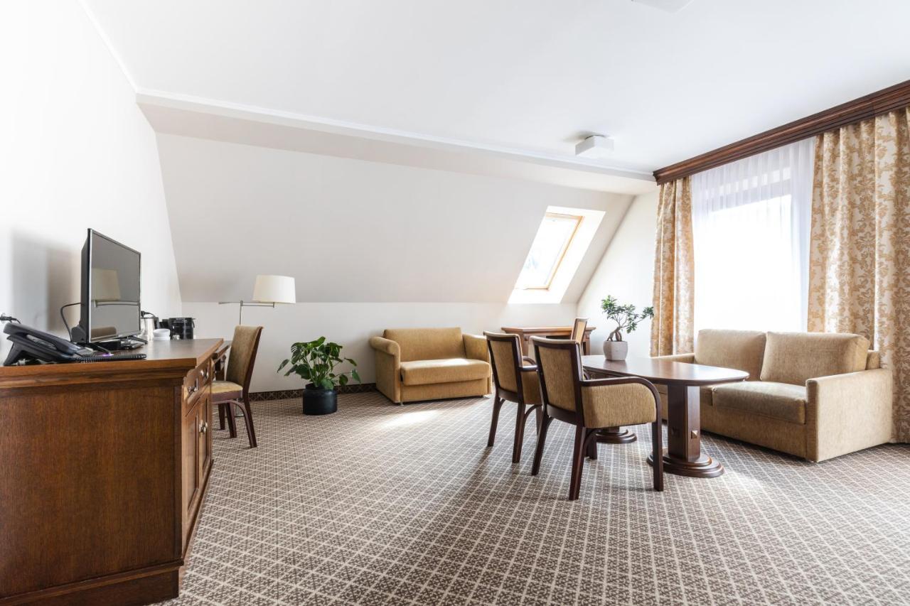 Hotel Crocus Zakopane Extérieur photo