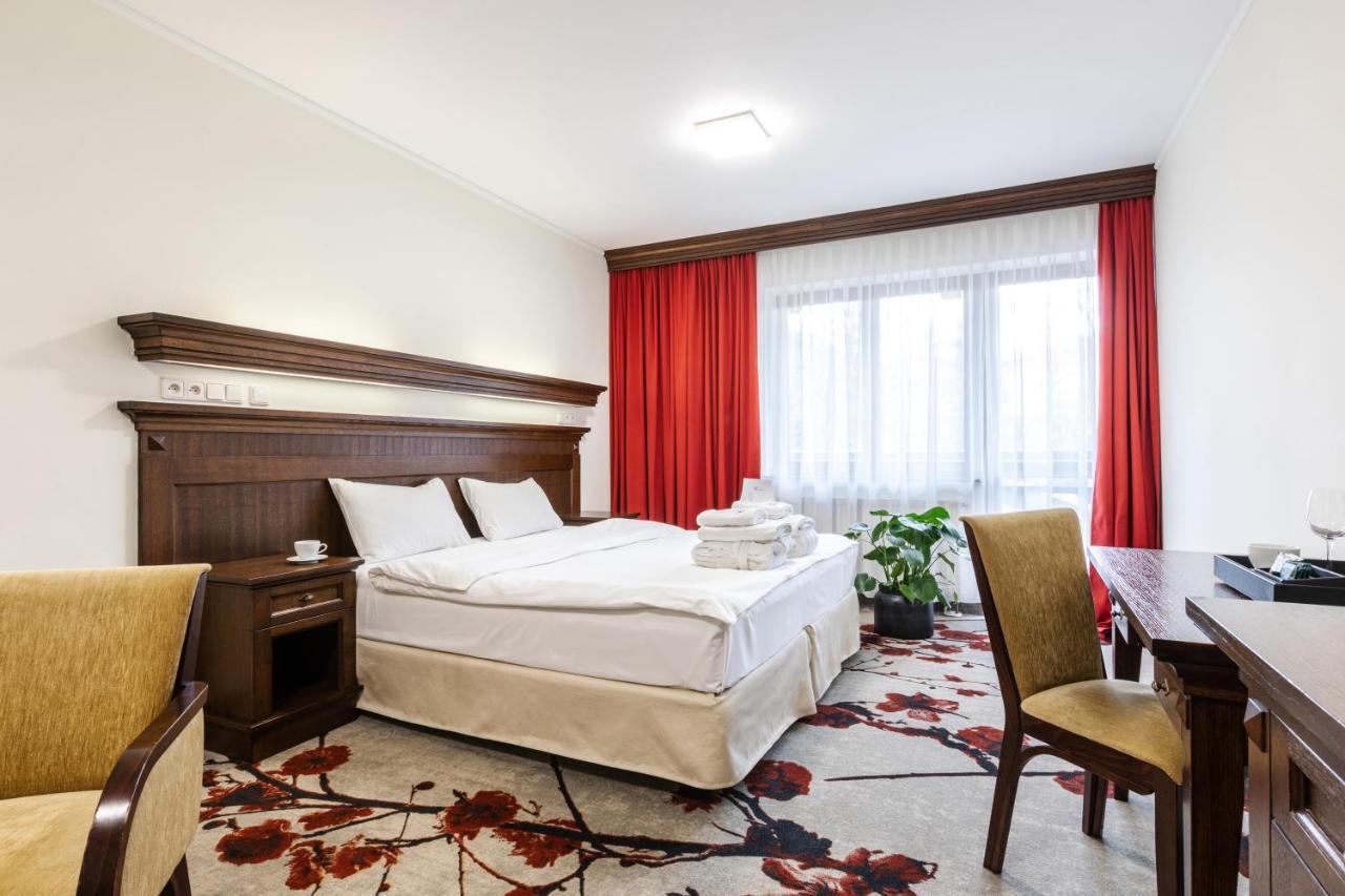 Hotel Crocus Zakopane Extérieur photo