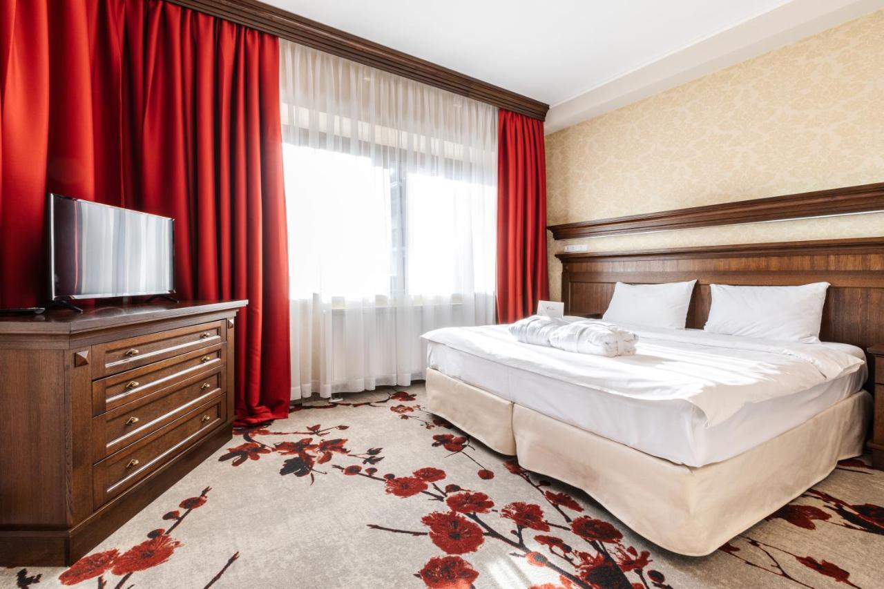 Hotel Crocus Zakopane Extérieur photo