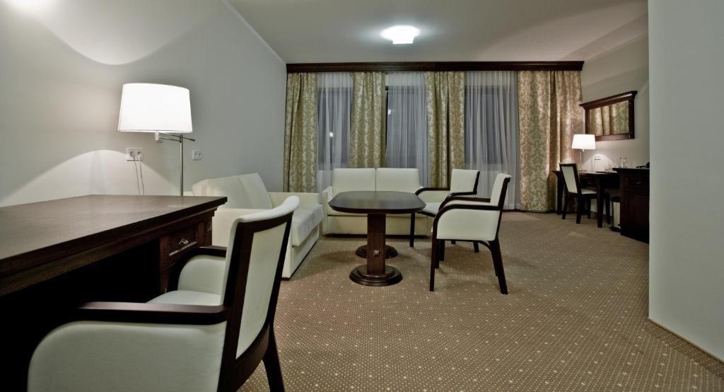 Hotel Crocus Zakopane Extérieur photo